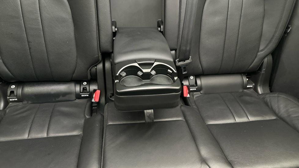 Rear Armrest/ Cup Holder