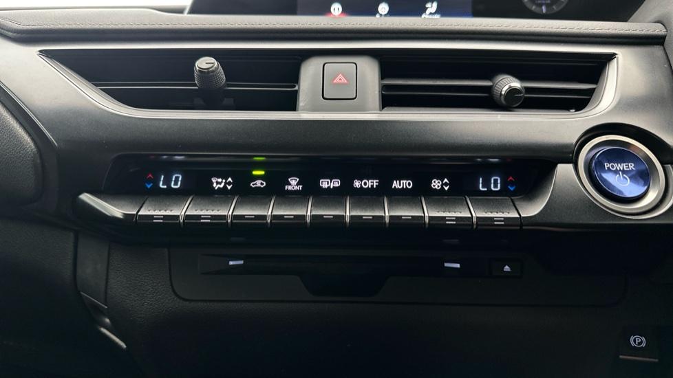 Air Conditioning /Dual Climate Control 