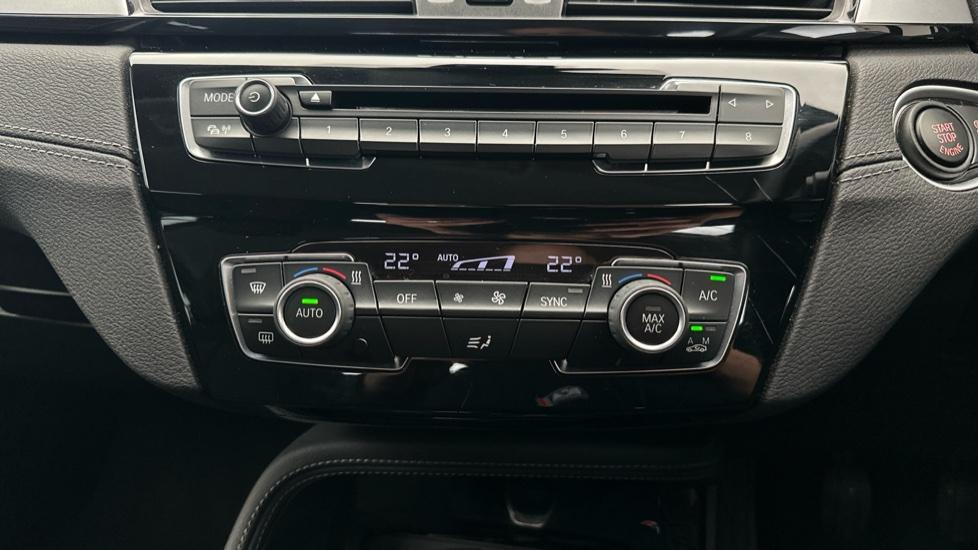 Air Conditioning /Dual Climate Control 