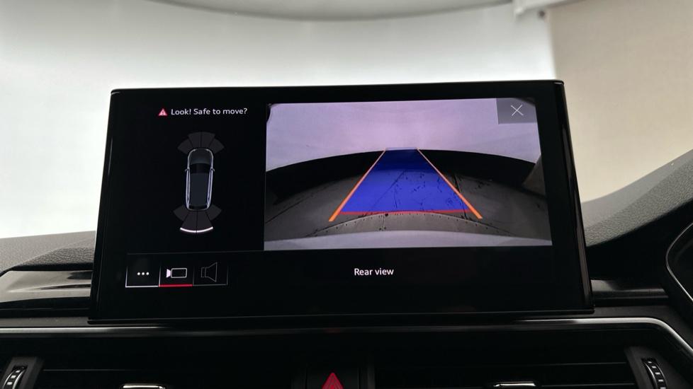 Rear view camera/Park Pilot 