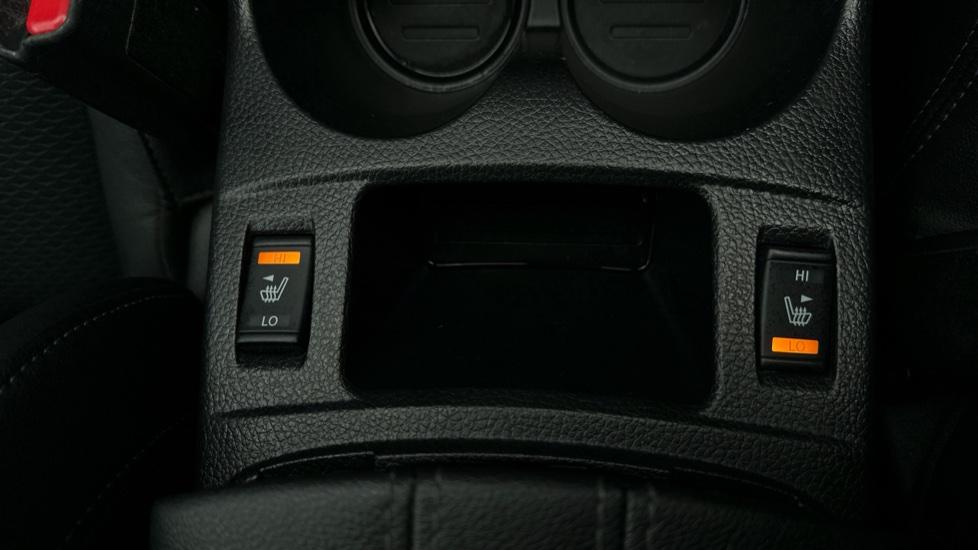 Heated Seats 