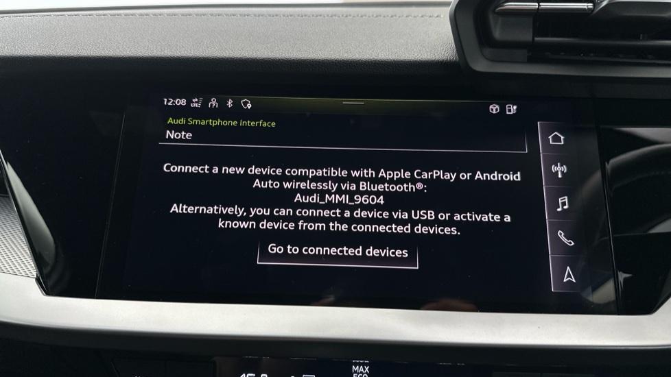 Apple Car Play & Android Auto