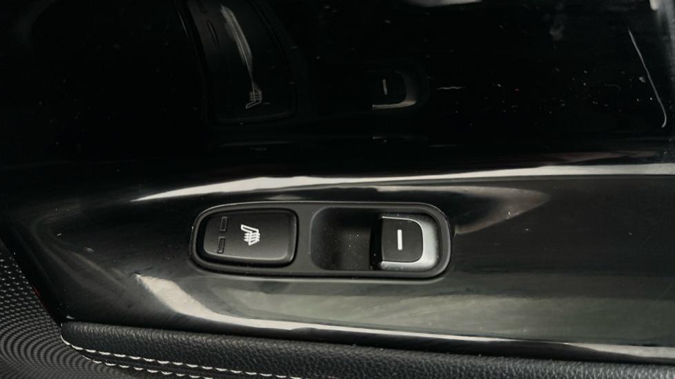 Rear Heated Seats 