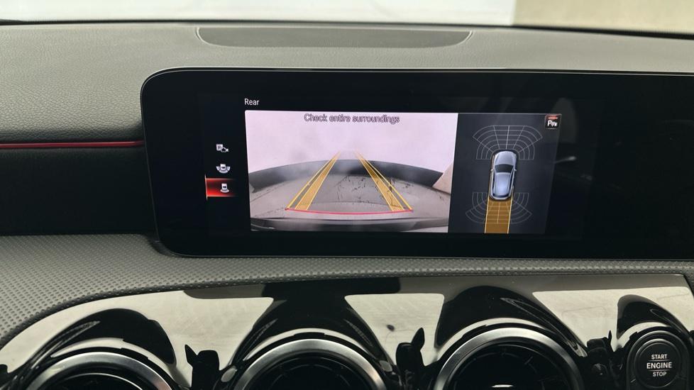 Rear View Camera /Park Pilot 