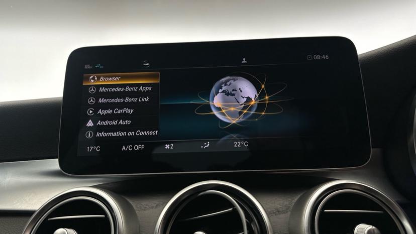 Apple Car Play & Android Auto