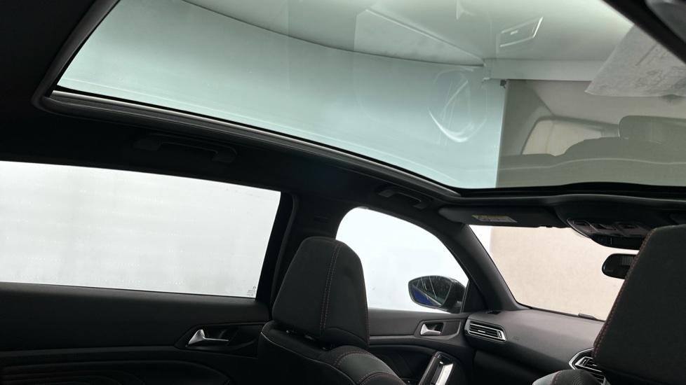 Panoramic Roof