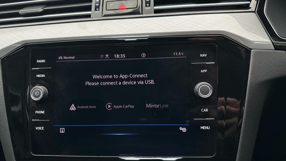 Apple Car Play & Android Auto