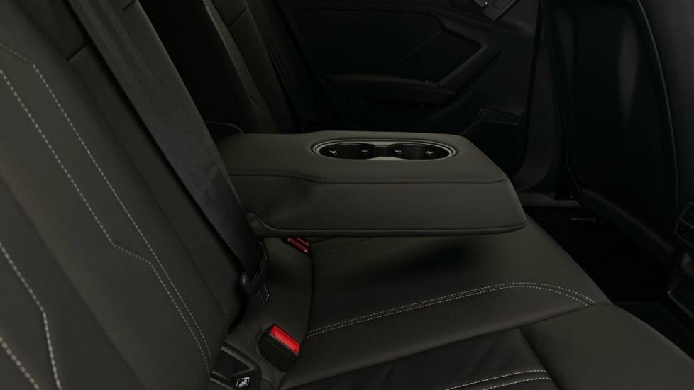 Rear Armrest/ Cup Holder