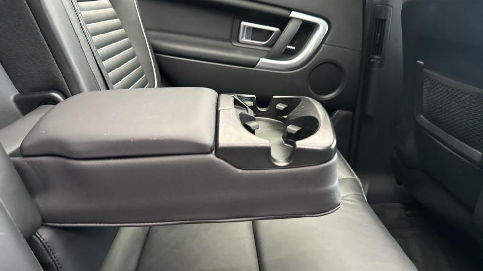 Rear Armrest/ Cup Holder