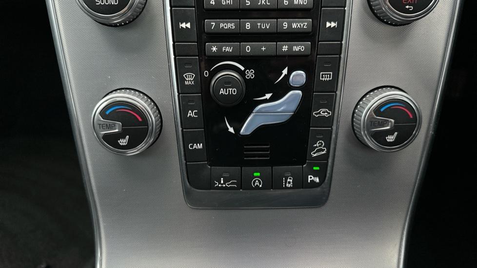 Air Conditioning /Dual Climate Control 