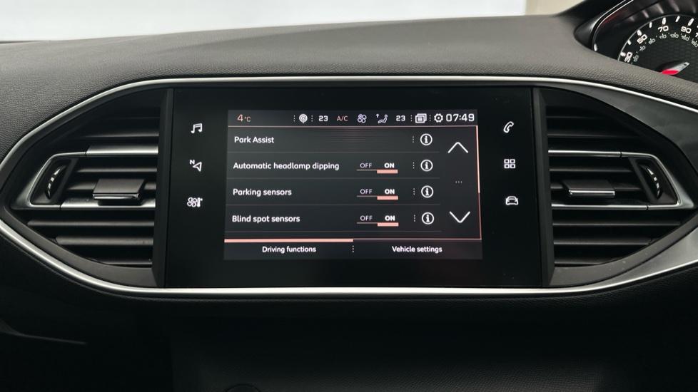 Blind Spot Monitoring System 