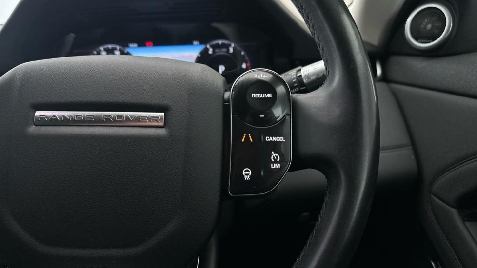 Heated Steering Wheel /Lane Assist 