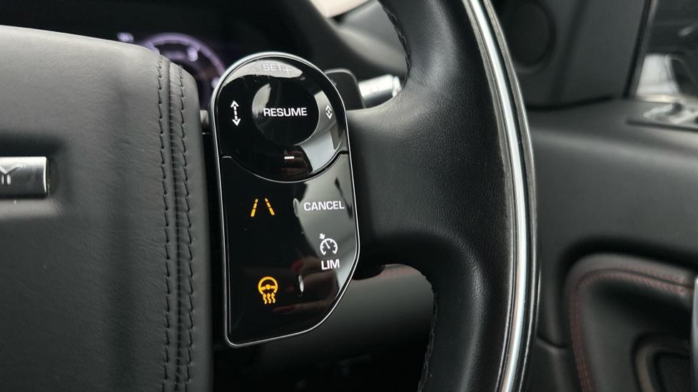 Speed Limiter / Lane Assist  / Heated Steering Wheel 