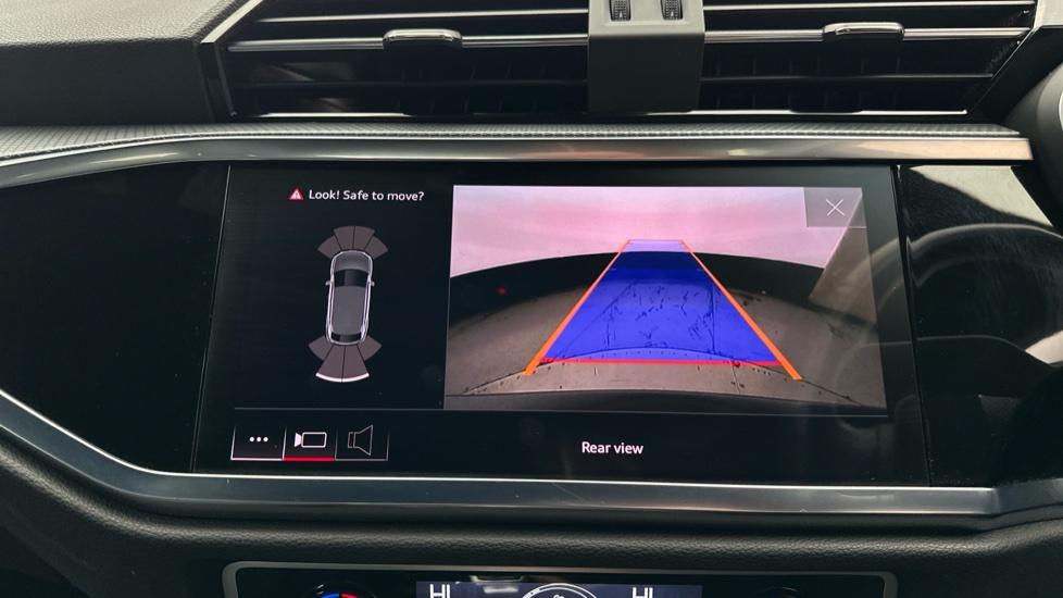 Rear View Camera /Park Pilot 