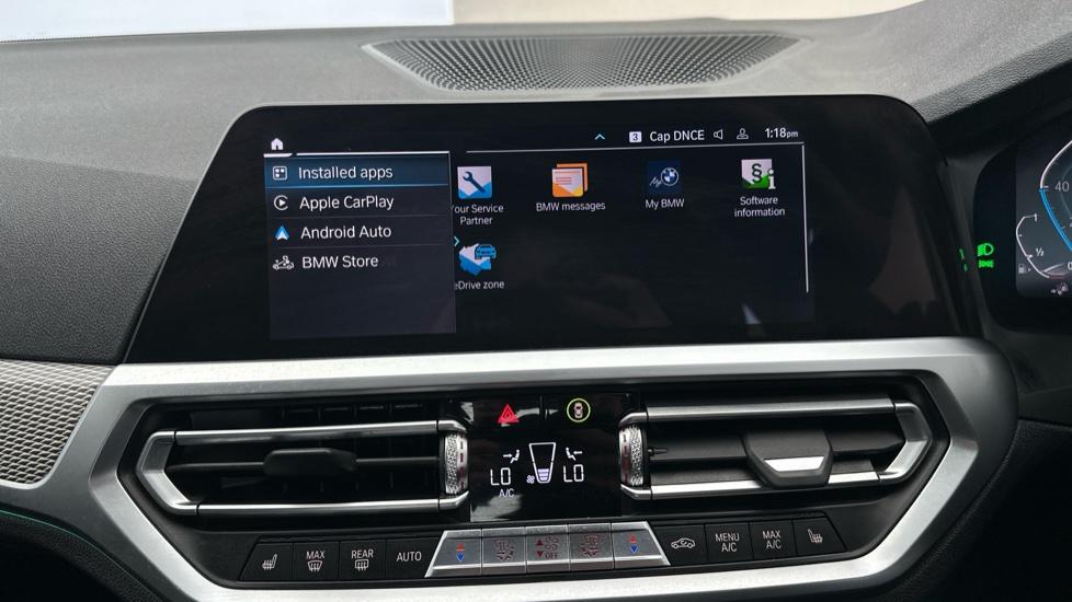 Apple Car Play & Android Auto