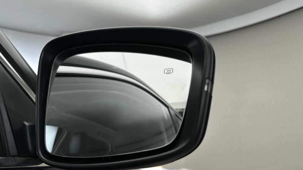 Blind Spot Monitoring System 