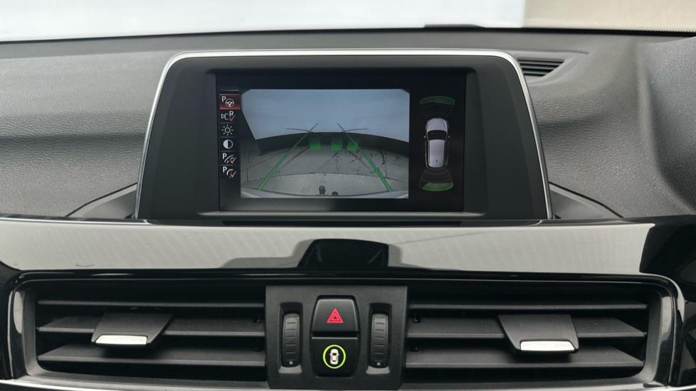 Rear View Camera /Park Pilot /Auto Park 