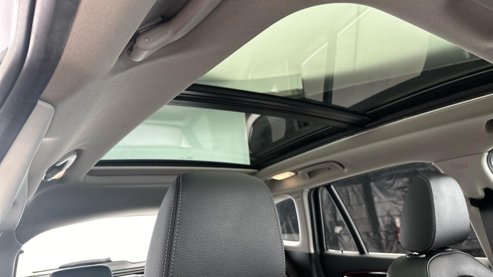 Panoramic Roof