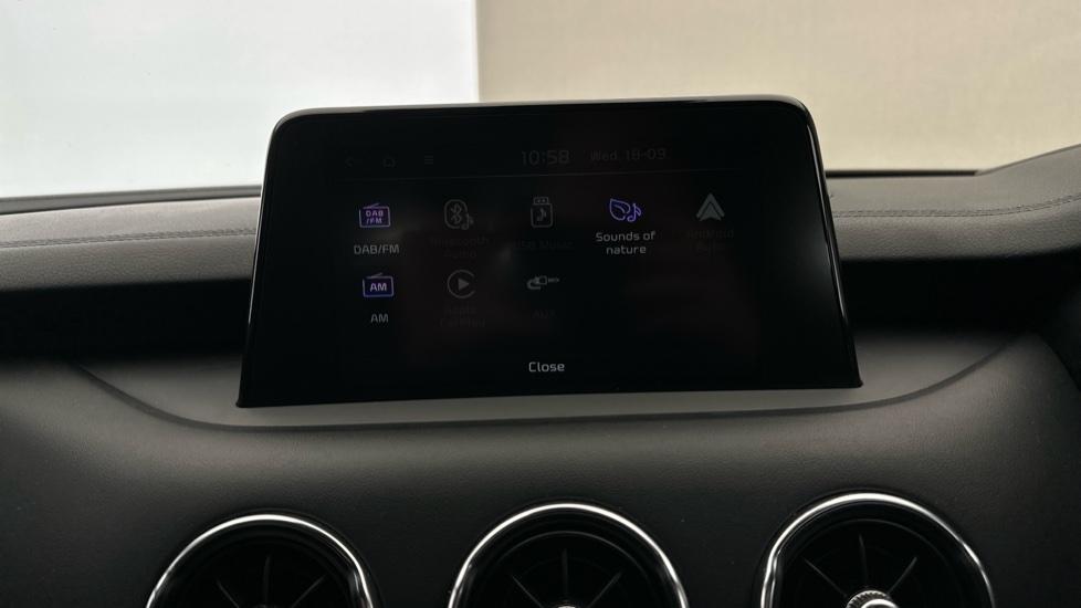 Apple Car Play & Android Auto