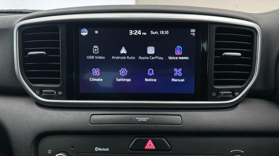 Apple Car Play & Android Auto