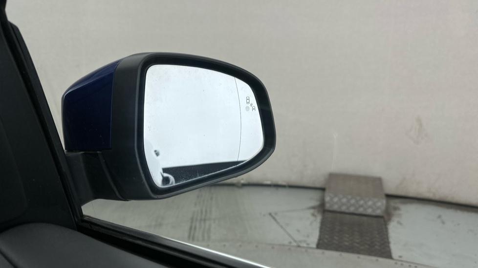 Blind Spot Monitoring System 