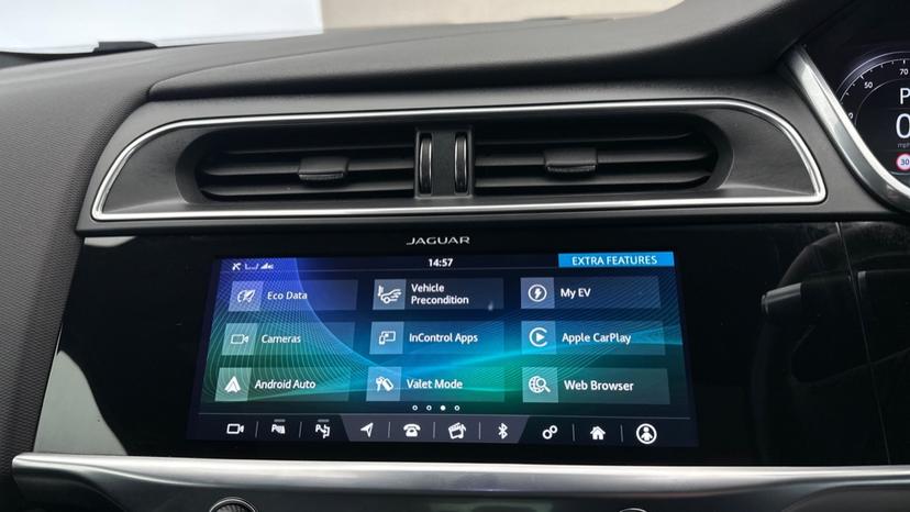 Apple CarPlay / Android Auto 