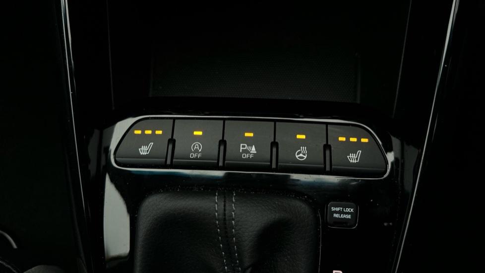 Heated Seats /Auto Stop/Start/Heated Steering Wheel 