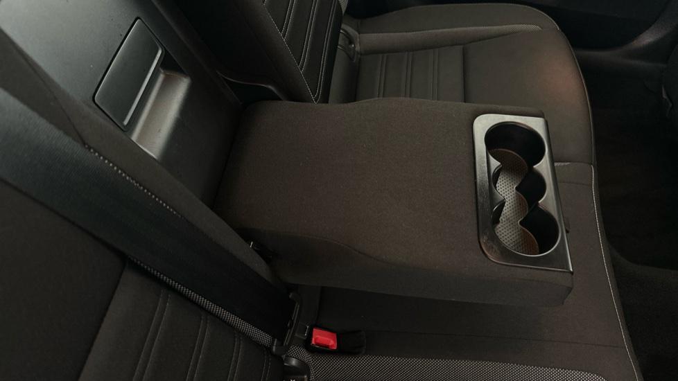 Rear Armrest/ Cup Holder