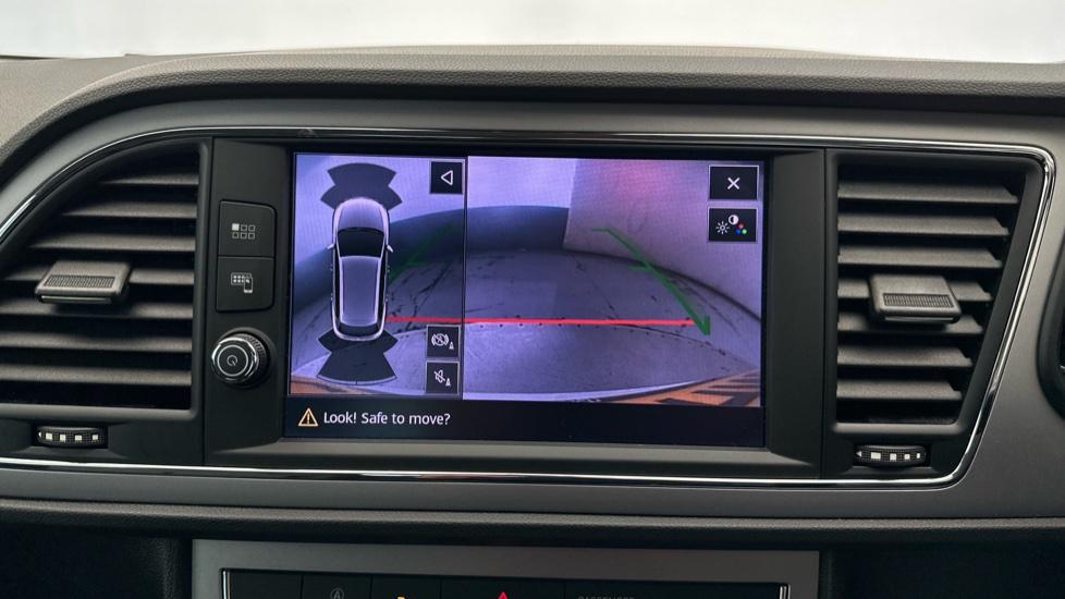 Rear view camera/Park Pilot 