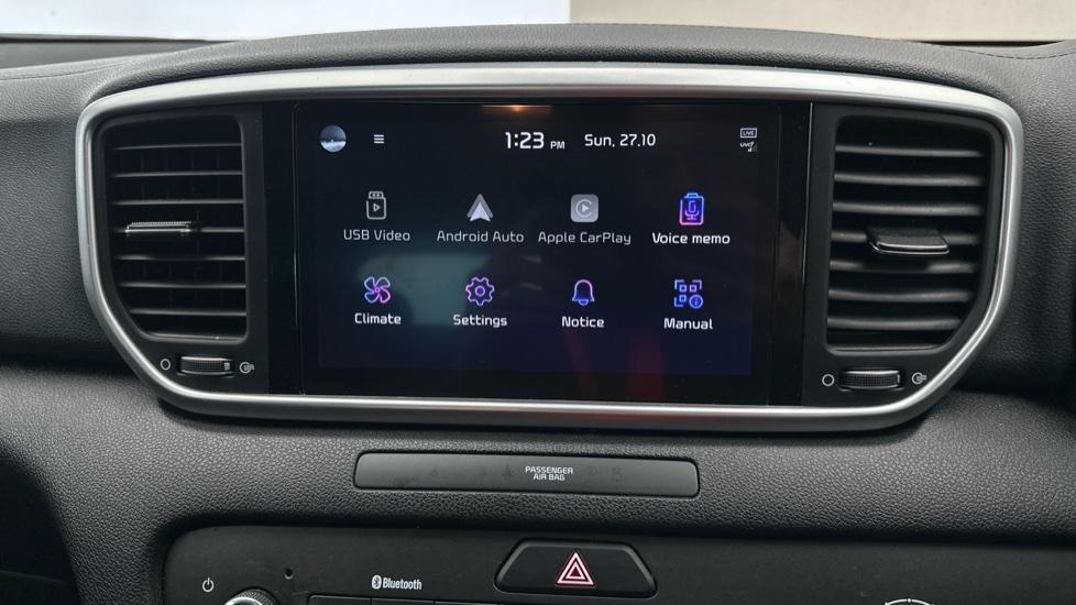 Apple Car Play & Android Auto