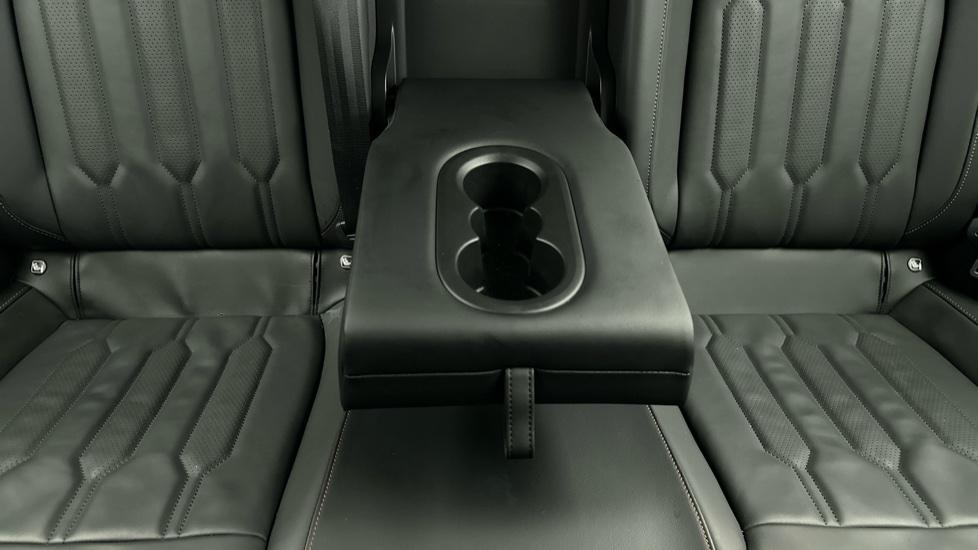 Rear Armrest/ Cup Holder