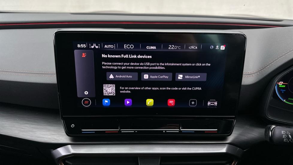 Apple Car Play & Android Auto