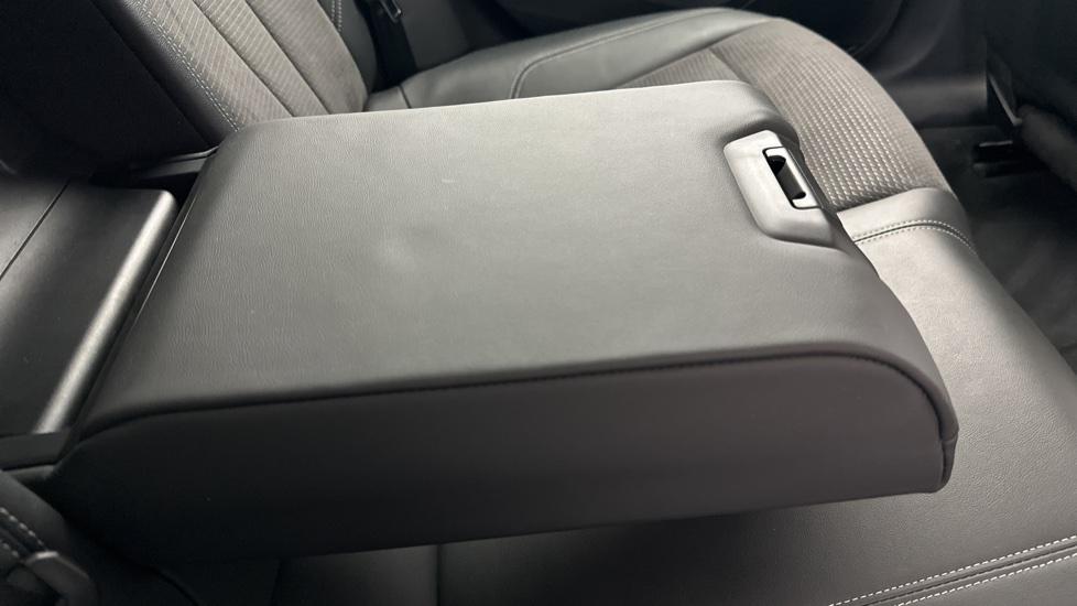 Rear Armrest 