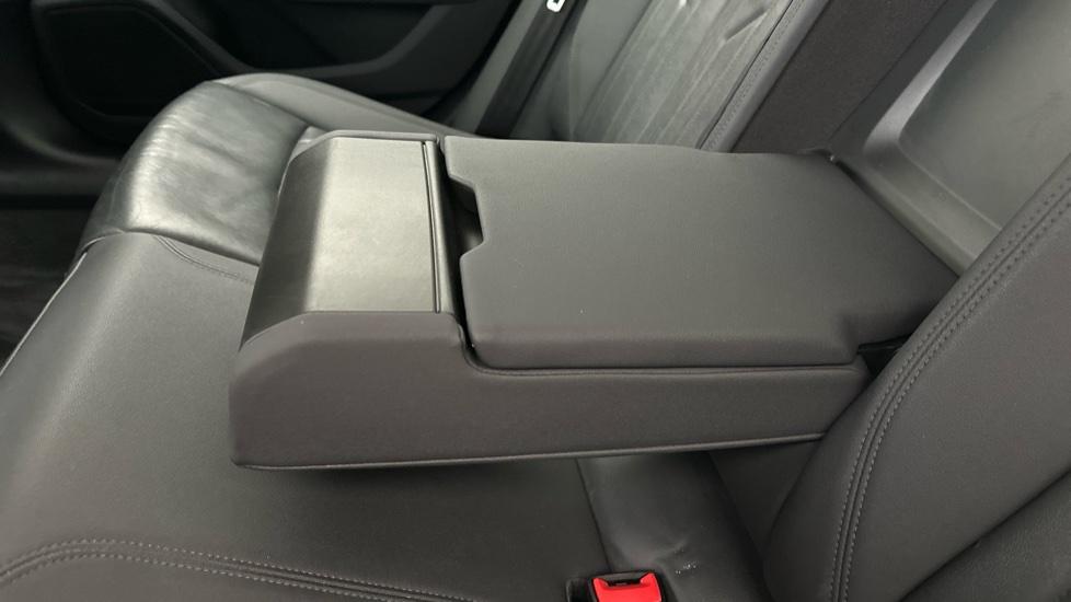 Rear Armrest