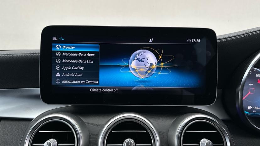 Apple CarPlay / Android Auto 