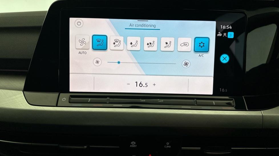 Air Conditioning /Dual Climate Control 