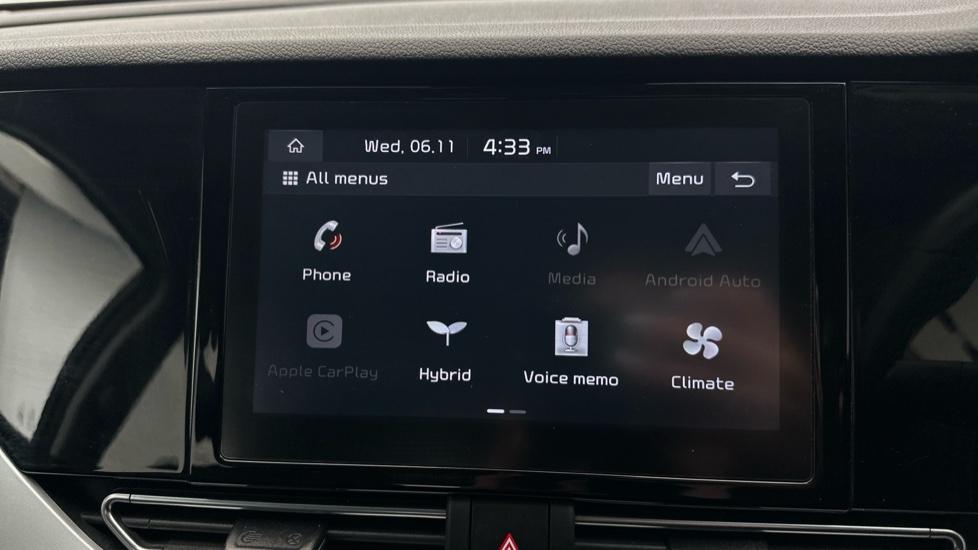 Apple Car Play & Android Auto