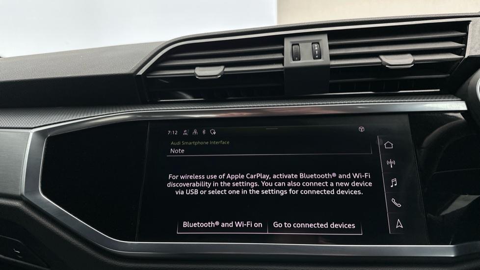 Apple Car Play