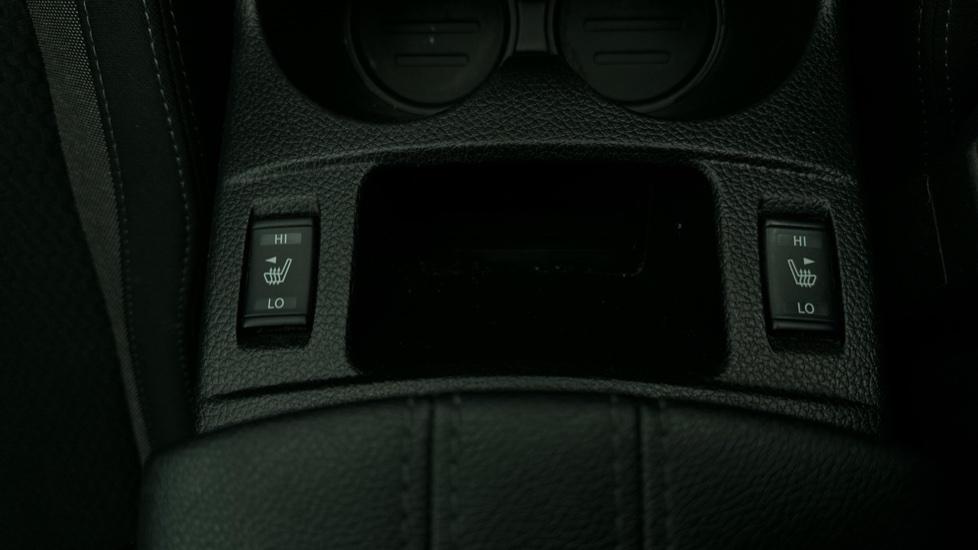 Heated Seats 