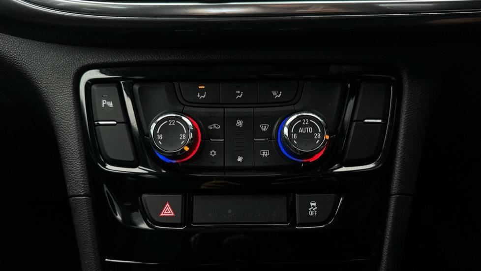 Air Conditioning /Dual Climate Control 