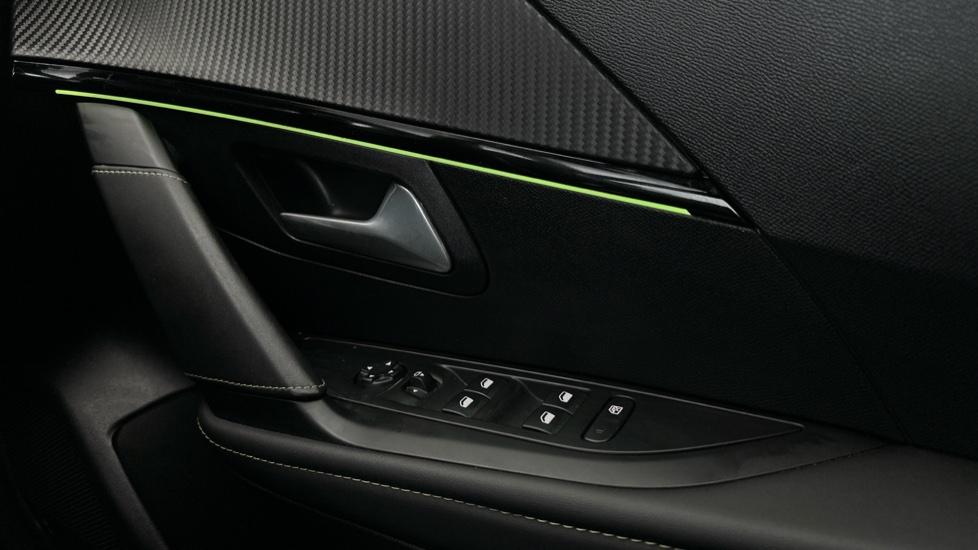 Electric Windows / Wing Mirrors / Ambient Lighting 