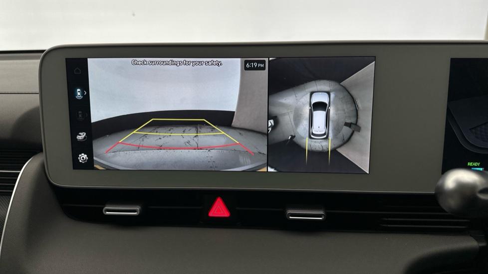 Rear View Camera /360/Park Pilot 