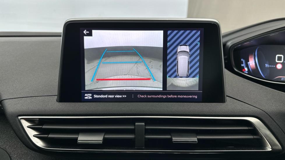 Rear View Camera /Park Pilot 