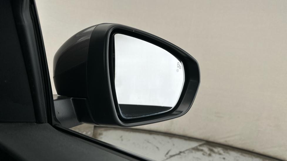 Blind Spot Monitoring System 