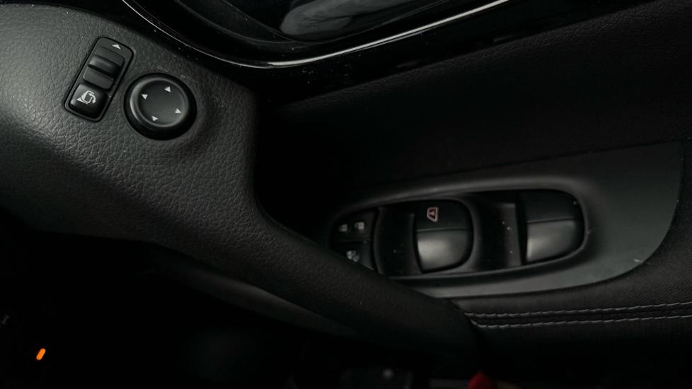 Electric Windows / Wing Mirrors 