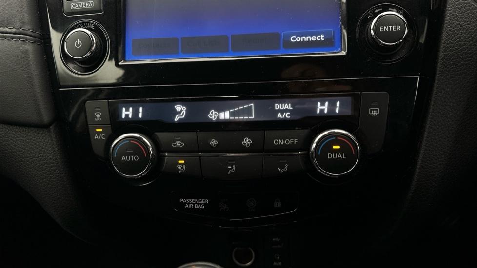 Air Conditioning /Dual Climate Control 