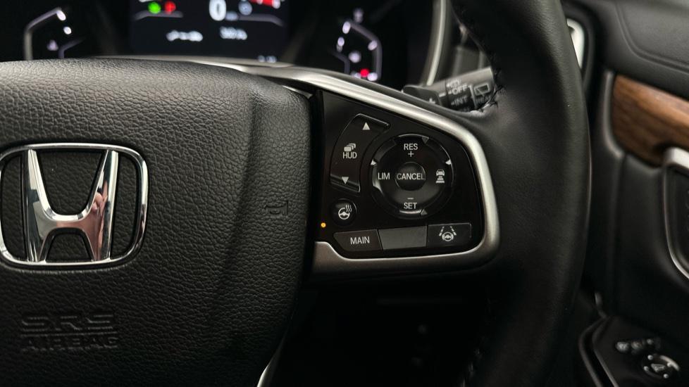 Cruise Control / Speed Limiter /Lane Assist /Heated Steering Wheel 