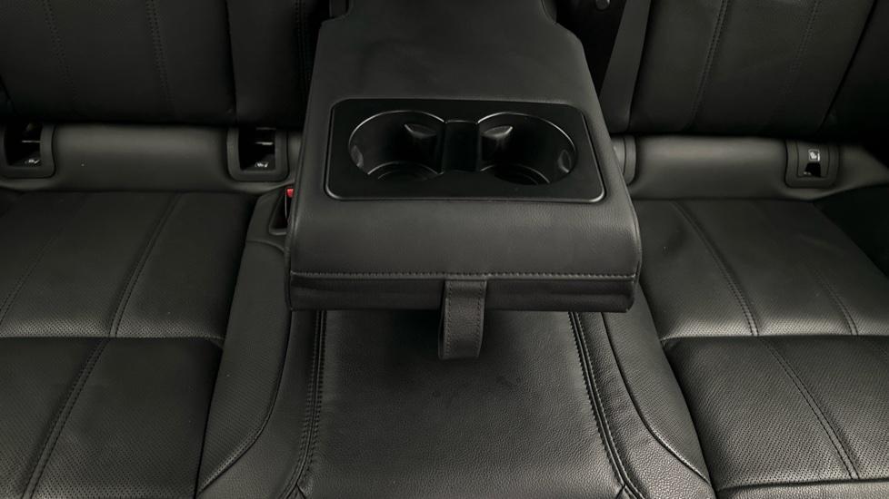 Rear Armrest/ Cup Holder