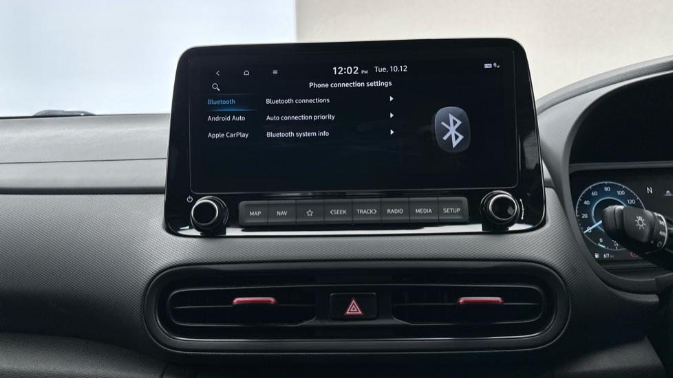 Apple Car Play & Android Auto