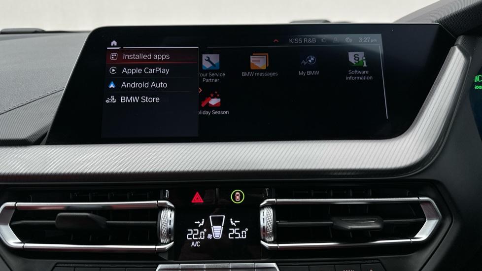 Apple Car Play & Android Auto